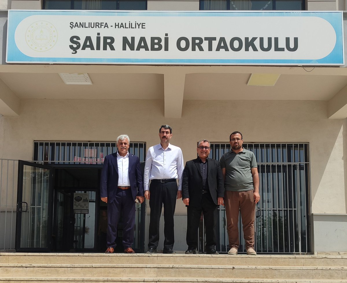 EbsHaliliye's tweet photo. Şair Nabi Ortaokulu
Süleymanşah İlkokulu'nda eğitim çalışanı arkadaşlarımızı ziyaret ettik. Eğitim çalışanlarının sorunları ve Gündem ile ilgili konuları konuştuk. İlgilerinden dolayı eğitim çalışanı arkadaşlara teşekkür ederiz. @ibrahimcoskun63 @togam78 @_aliyalcin_ https://t.co/1i7XAvkZWc