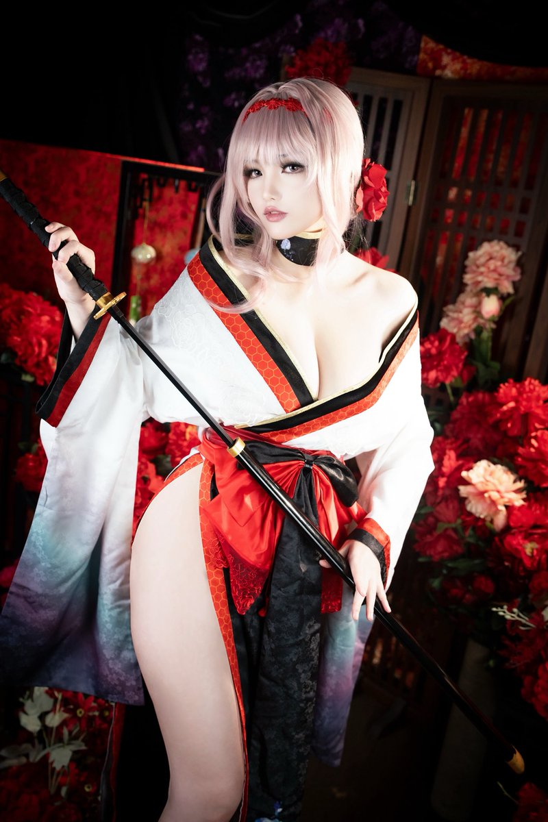 sailor_kang's tweet photo. 🌺 #NIKKE #NIKKEcosplay https://t.co/GprVUtgBZp