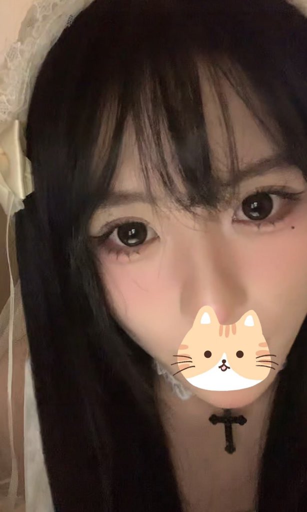 xiaorou101's tweet photo. 拥有一点罪吧 这样我才能在天使中认出你 ​​​  #长沙 https://t.co/jdG0CnWj2Y
