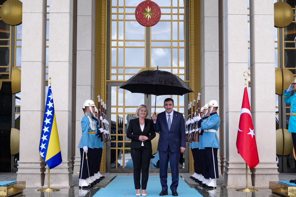 Cevdet Yılmaz tweet media
