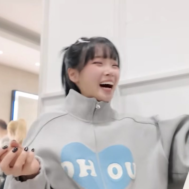 さっつん tweet media
