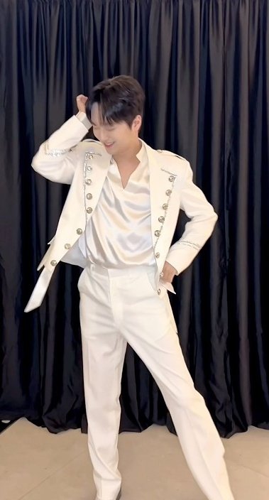 찬원이의 하루 tweet media