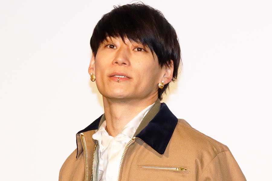 uvcrew_7's tweet photo. 最近の俺を奮い立たせる曲【暴イズDE∀D】
このコラボかなり好き！
来鳥江とか見てみたい。
TAKUYA∞ × NOBUYA × N∀OKI https://t.co/tInYEBDszP