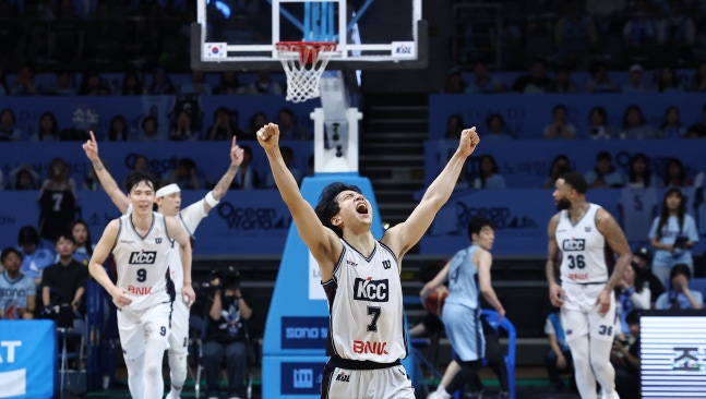 Heoball2's tweet photo. There won't be any other season or team like this in the future. The legacies of the Big 4 are secured in the hall of fame, any accomplishments from here on out are bonuses. They could all retire today and still be considered amongst the best. https://t.co/UE7JP2CQqp