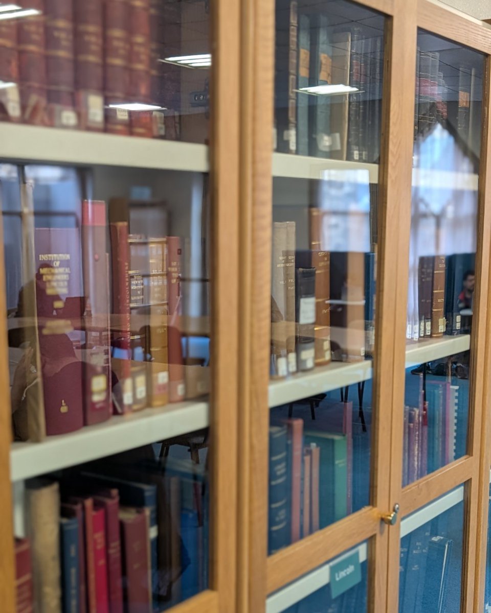 Lincs Libraries tweet media
