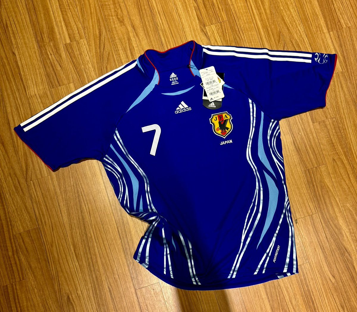 EH Retro Kits tweet media