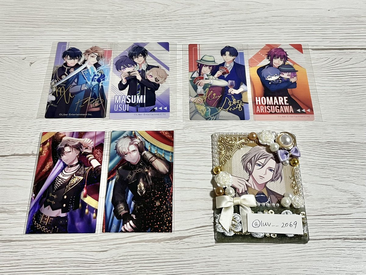 luv__2069's tweet photo. 【交換】A3! トレーディングクリアカードVol.8 特典

譲
クリアカード：真澄 誉 (箔、N) 
特典：真澄 綴

求 同種万里(クリアカードN＞箔)

●郵送
●箔⇄N2での交換可

気軽にお声掛けください https://t.co/IBfQdJ8On8
