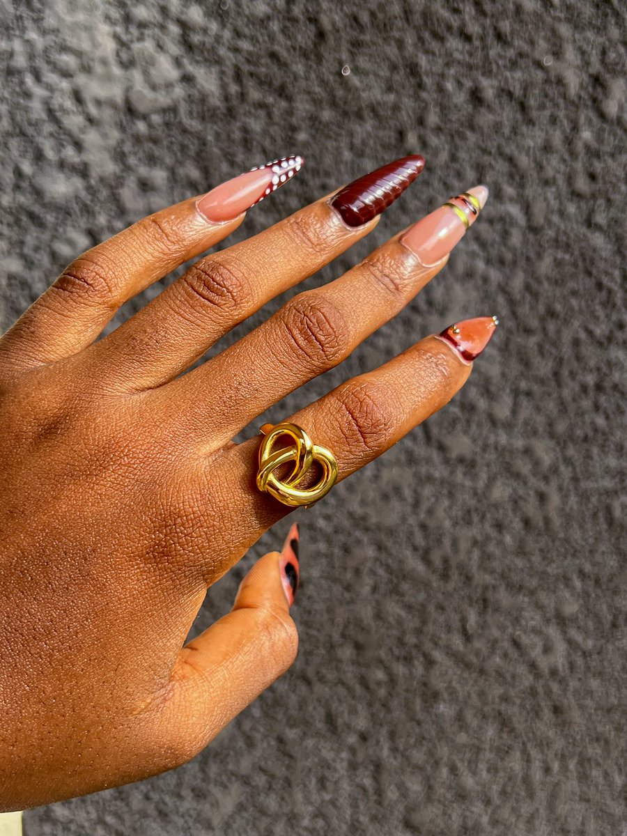 uyaiijewelry's tweet photo. which ring are you stealing first? ๐
#statementrings #uniquejewelry https://t.co/lV4Jr98eLw