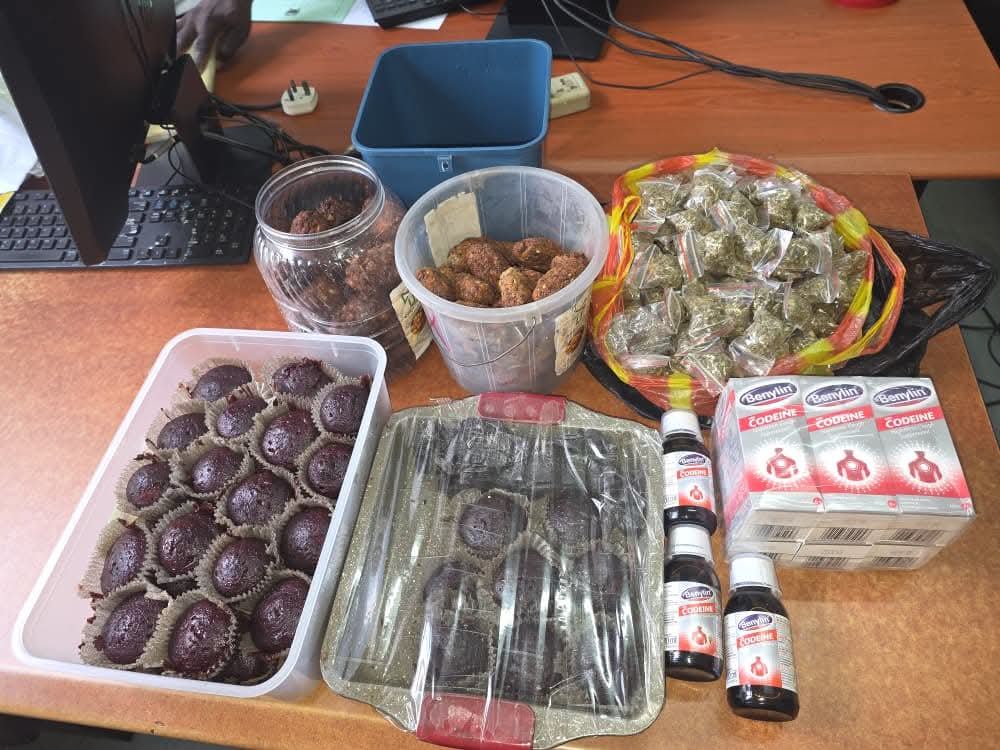 Mwebantu's tweet photo. DEC, police arrest 36 at Lusaka music festival over cannabis, codeine - https://t.co/iIMU4FsQZk https://t.co/mPh9nj5C22