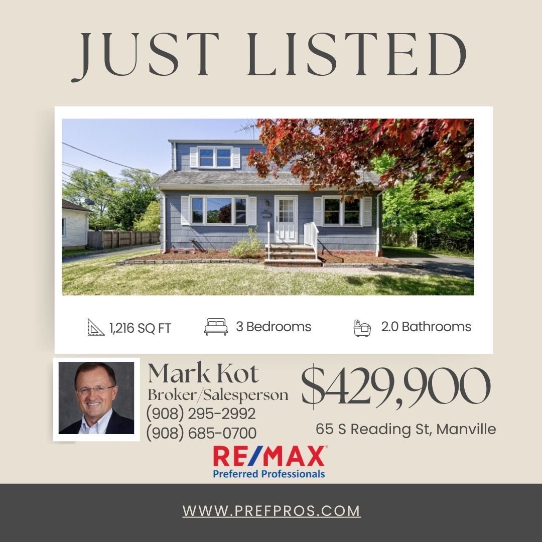 MarkKot11's tweet photo. Sping time brings beautiful weather, perfect for touring this gem! Welcome to 65 S Reading St in Manville, a 3 bedroom, 2 full bathroom pristine cape cod on a dead end street. Don't miss your opportunity, reach out today!

https://t.co/pgzepCkGDw https://t.co/XcLUMKk98N