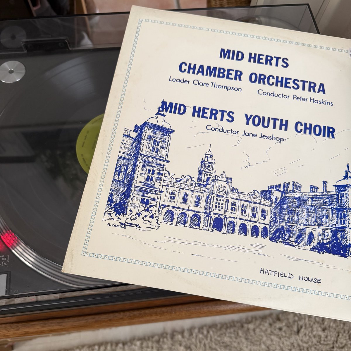 clivemd's tweet photo. @DavidsMusicLGC Andy - surprisingly good recording and very quiet pressing. Suspect it’s hardly been played. Not on Discogs (not really a surprise! and no dates anywhere but definitely 60s I’d say). https://t.co/TWmBNOfGZQ