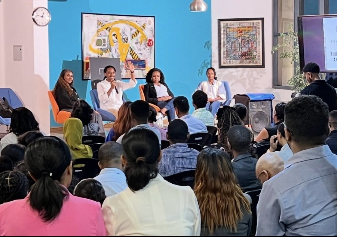 blueSpaceETH's tweet photo. Throwing it back to an inspiring evening at blueSpace 

Hosting Founders Lounge Volume III with Jasiri Connect and Isua Ethiopia 

TBT #BlueSpace #FoundersLounge #JasiriConnect #IsuaEthiopia #StartupCommunity Innovation Entrepreneurship Networking https://t.co/asXYJ6Pb0a