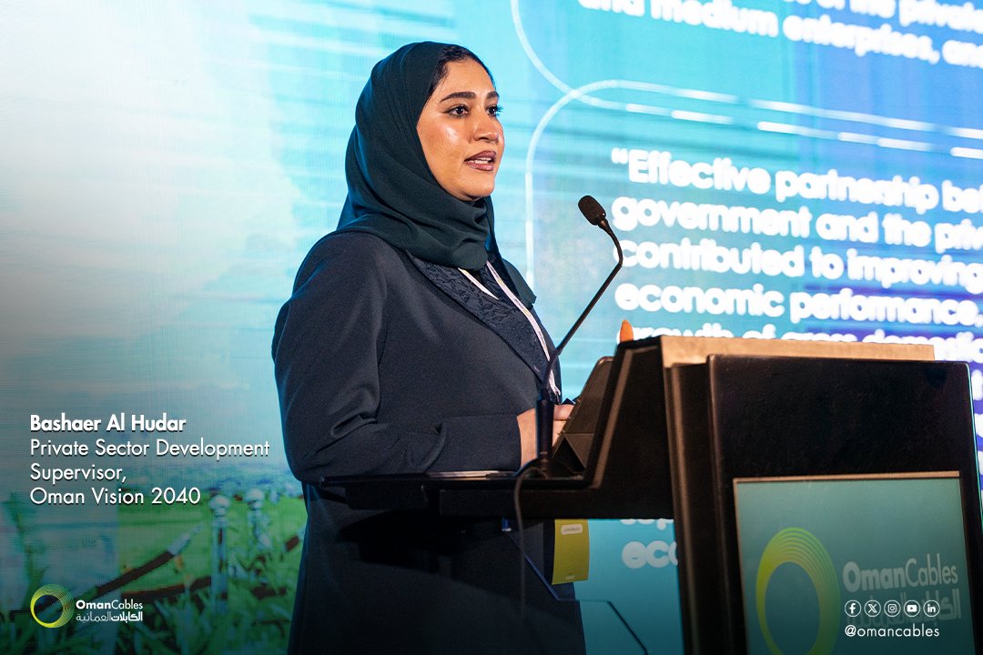 OmanCables's tweet photo. Last night, we brought our customers and stakeholders together under the theme 'Powering Oman' for a conversation around the forces shaping what comes next.

Insights from Simon Williams, Chief Economist for CEEMEA at HSBC, unpacked the regional economic outlook, while Bashaer Al Hudar, Private Sector Development Supervisor at Oman Vision 2040, explored the role of the private sector in Oman’s transformation. Eng. Salah Al Khusaibi also shared the actions being taken by the Directorate General of Standards and Metrology at the Ministry of Commerce, Industry and Investment Promotion to address non-compliant cables in the market.

Alongside perspectives from Oman Cables leadership, the discussions focused on the infrastructure and industries we all depend on.

#OmanCables #TrulyOmani #TrustedGlobally

تحت شعار "نمدّ عُمان بالطاقة"، اجتمع عملاؤنا والجهات المعنية مساء أمس في حوارٍ حول التحولات التي تُشكّل الأسواق والبنية الأساسية من حولنا.

خلال الفعالية، استعرض سايمون ويليامز، كبير الاقتصاديين لمنطقة وسط وشرق أوروبا والشرق الأوسط وأفريقيا في بنك HSBC، التوقعات الاقتصادية للمنطقة، فيما تناولت بشائر الهودار، مشرفة تطوير القطاع الخاص في رؤية عُمان 2040، دور القطاع الخاص في مسيرة التحول التي تشهدها سلطنة عُمان.

بالإضافة استعرض المهندس صلاح الخصيبي الجهود التي تبذلها المديرية العامة للمواصفات والمقاييس بوزارة التجارة والصناعة وترويج الإستثمار للتعامل مع الكابلات غير المطابقة للمواصفات في السوق.

وبمشاركة قيادات شركة صناعة الكابلات العُمانية، ركّز الحوار على القطاعات والبنية الأساسية التي نعتمد عليها في حياتنا اليومية.

#الكابلات_العُمانية
#عُمانية_الأصل 
#عالمية_الثقة