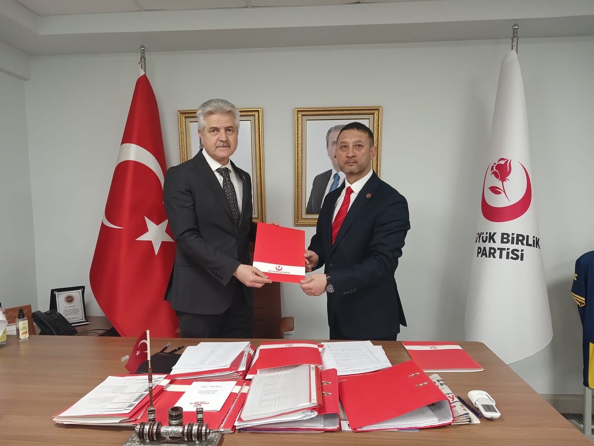 TevfikEren06's tweet photo. Bursa ili İnegöl İlçe Başkanımız İbrahim Ertaş Bey Olmuştur Çalışmalarınızda Başarılar Dilerim https://t.co/UbyrR6QwUB
