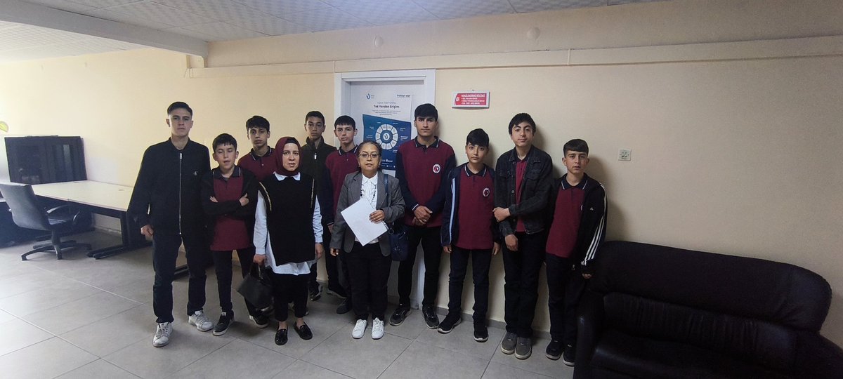 GulnarMTAL's tweet photo. Öğrencilerimizle Vergi Dairesi ve SGK ziyareti gerçekleştirdik.

https://t.co/VEnPdekW1Z

@GulnarKaymakam

@Muhammed0744

@FatihBurgut

@h_kadim33

@GulnarMEM

@RamazanKOZ16 https://t.co/wA7gBoF6OL