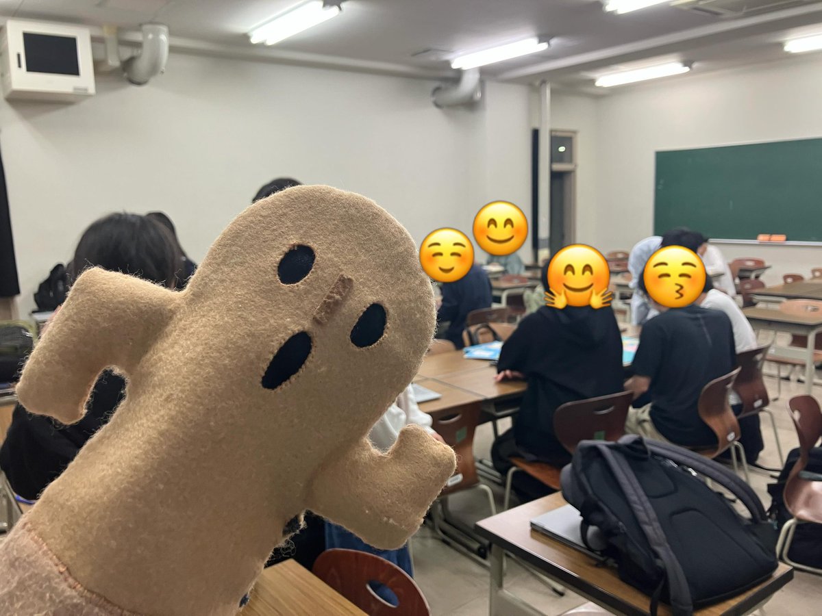 HannyKouko's tweet photo. 今日は各班に分かれて、新大祭に向けた活動を行ったはに〜 https://t.co/QTKhbPCzEv