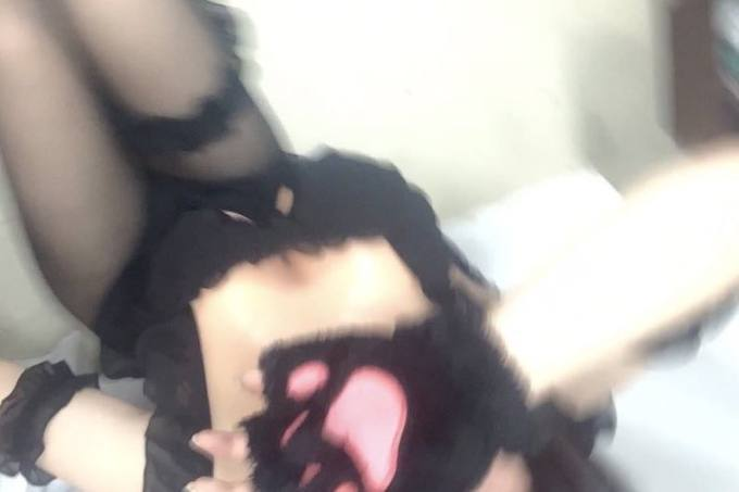 下面毛太密了，夏天穿裙子总觉得不舒服，要不要修剪？怕你们觉得奇怪… https://t.co/dGwvhv3pUH