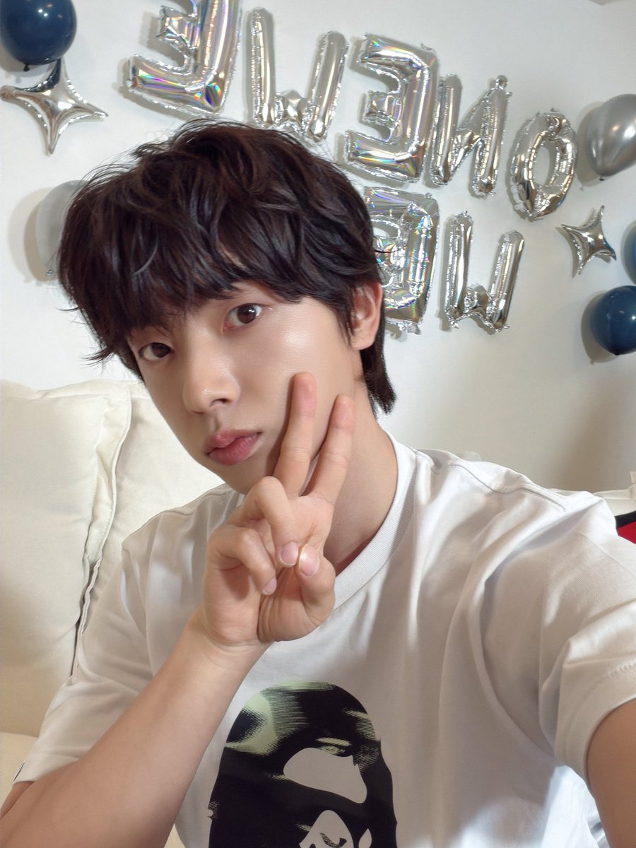 ONEWE(원위) tweet media