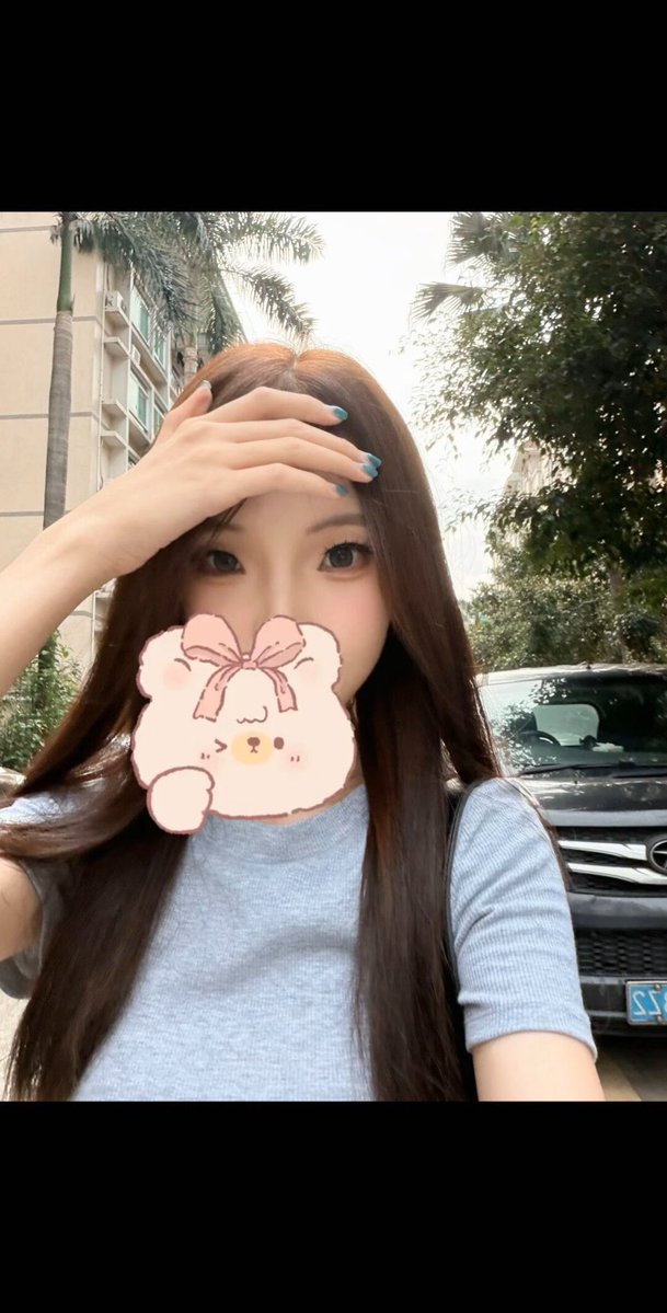 love235278's tweet photo. 女神越黑心你就越无脑，越大额你就越兴奋是吗？只要女神吸爽了就好了，至于你的死活，和我有什么关系呢？ 快点爬过来吐钱 #贡奴 https://t.co/6Qfta0gzpi