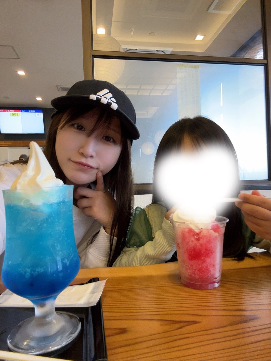 もこ🩵 tweet media