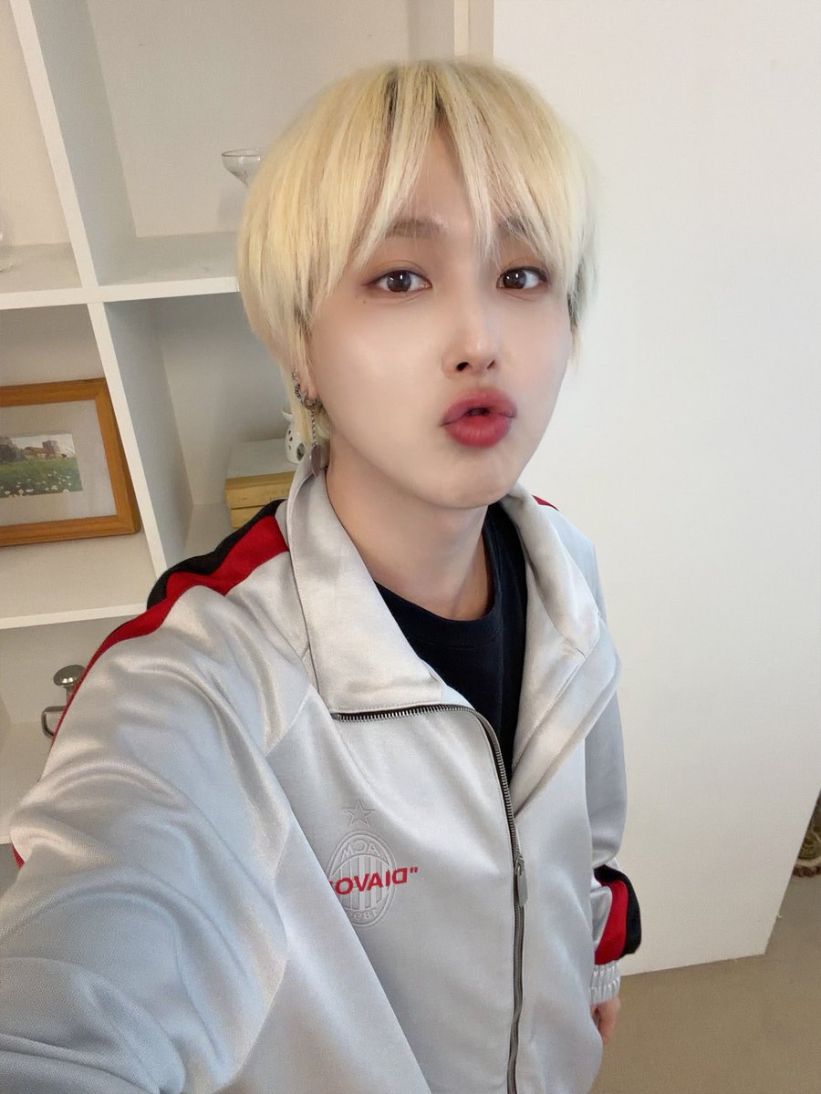 ONEWE(원위) tweet media