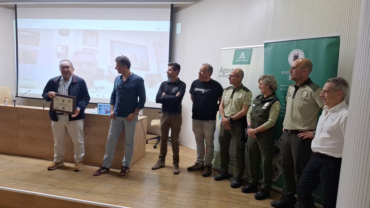 Agentes Medioambientales de Andalucía tweet media