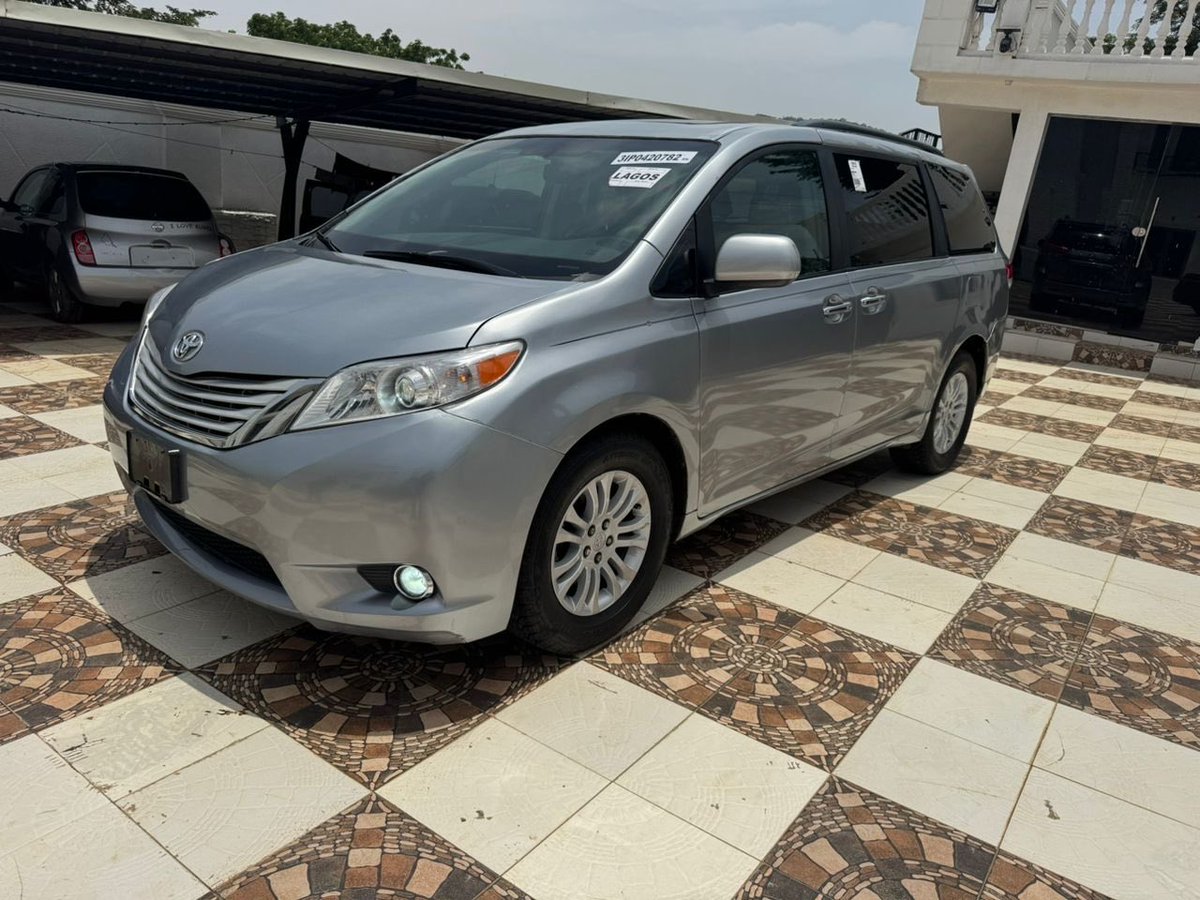 nextgenautos_'s tweet photo. Foreign used 2011 Toyota Sienna XLE for 13m message me

📍Abuja, Nigeria
09036300152 https://t.co/g0pZDR2M95