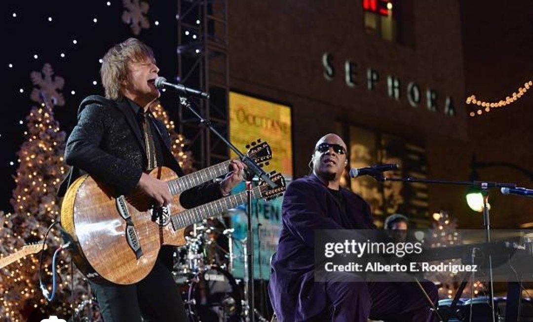 teripp's tweet photo. Happy Birthday #StevieWonder
#RichieSambora 
@TheRealSambora 
#birthday #celebration #musician #music https://t.co/I3fKbVymB0