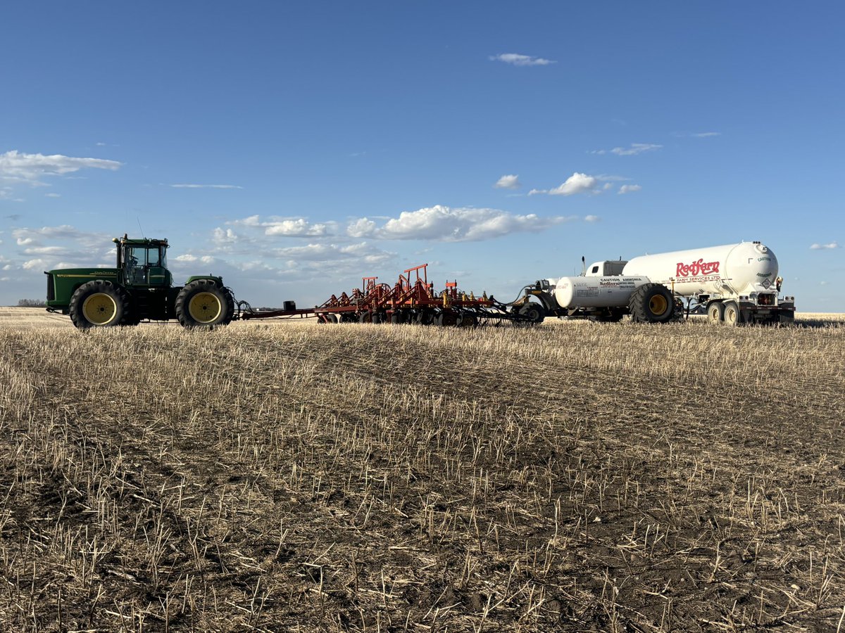 AcresForHamiota's tweet photo. Our 2026 season is underway! Thank to Brody Robinson of Black Diamond Farms for generously donating the application of anhydrous for our field. 
We also had various local producers make contributions towards our fertilizer costs, this option is still available through Redferns. https://t.co/1a1SwTzWgt