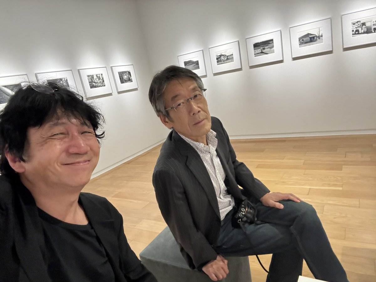 motoyuk's tweet photo. 銀座のSONYギャラリーでは　#山下恒夫 さん #もうひとつの島の時間 を開催してます。
一枚一枚丁寧に焼かれたプリント。構図と光の美しさ。
沖縄は写真家の理想郷だねー。
日本デザインセンター同期という事で仲良くしてもらっています。
会期中また行きたい。
じっくり沖縄を旅したい写真展です。 https://t.co/Fvz0v80j0Z