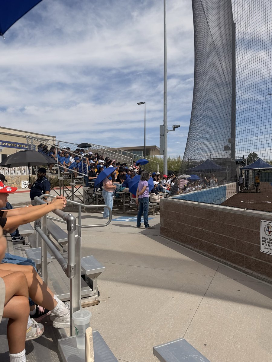 ARCIS_YISD's tweet photo. 🧢 Scotsdale Cadets partnering with Eastwood Athletics.
👏 Kudos to Coach Munoz and Carrion for showcasing baseball and softball demos today.
Building future Troopers for our community. ⚾️🥎
At Scotsdale…#CadetsExcel https://t.co/Cotl6POvIA