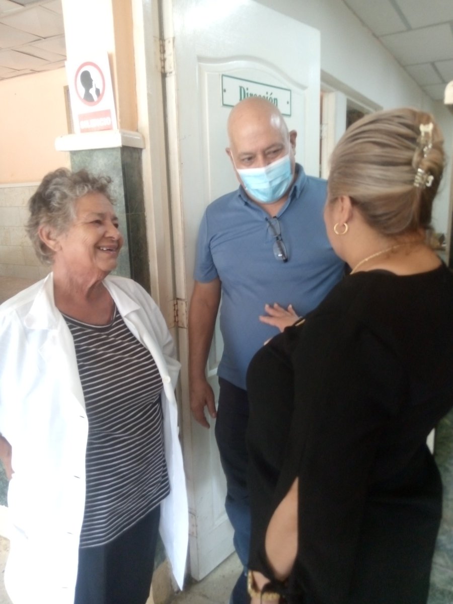 Dra_SandraR's tweet photo. Recorrido por el Centro Oncológico III Congreso #PinardelRio intercambiamos con pacientes.
Un centro que se caracteriza por la calidad de sus servicios.
#CubaPorLaVida https://t.co/m92piTeBYC