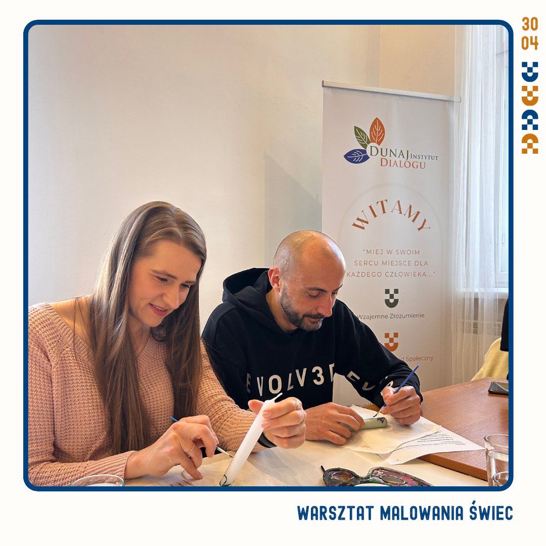 DunajDialog's tweet photo. Zorganizowaliśmy kreatywne działanie upcyklingowe, którego celem było nadanie nowego życia zużytym świecom.
Poprzez ich malowanie i ponowne wykorzystanie chcieliśmy ograniczyć odpady, promować zrównoważony rozwój oraz rozwijać kreatywność.
Razem tworzymy zrównoważoną przyszłość. https://t.co/92tA9r9GY5
