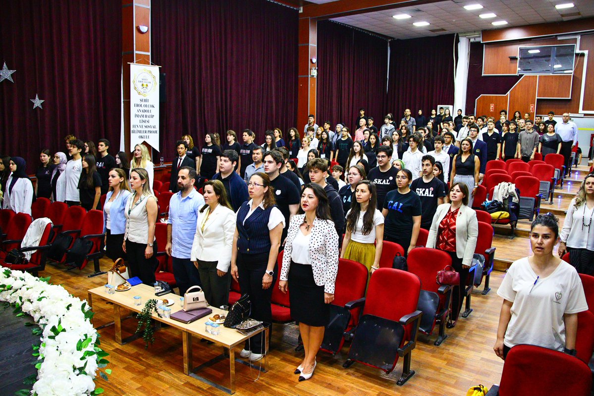 İzmir İl Milli Eğitim Müdürlüğü tweet media
