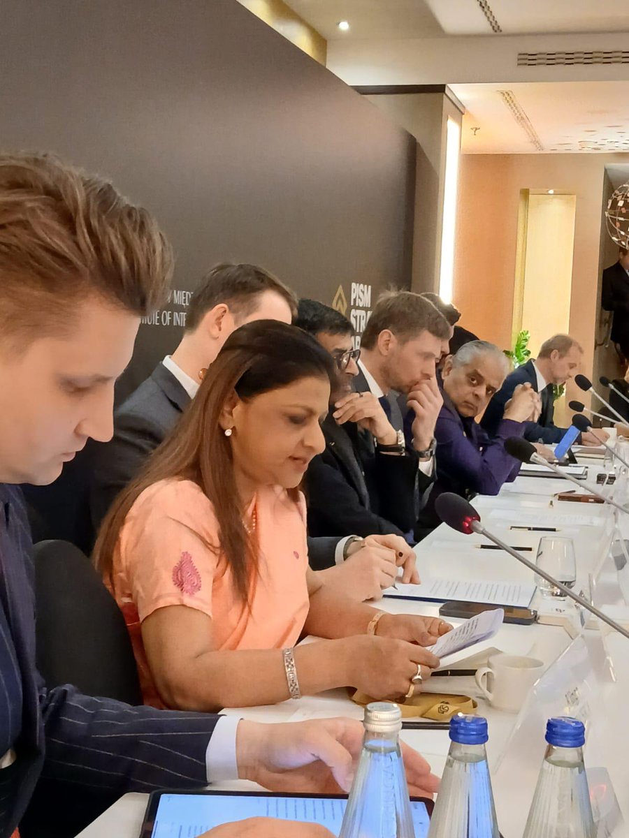India in Poland tweet media