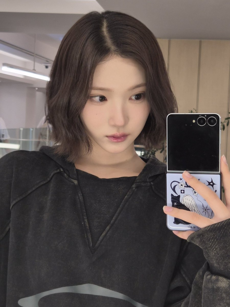 담 tweet media