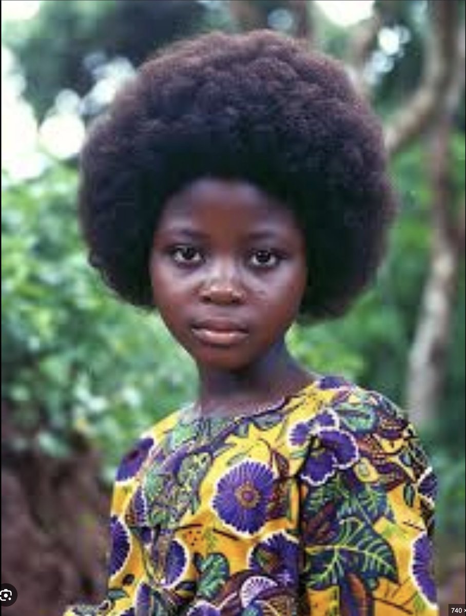 bakerkabunga's tweet photo. @SamuelAlikuhio @7BetNeftegna Because black Americans have admixture. And as for the Fro. The only people who have hair that grows away are African-descent people or negro https://t.co/cQ9FTErEHN