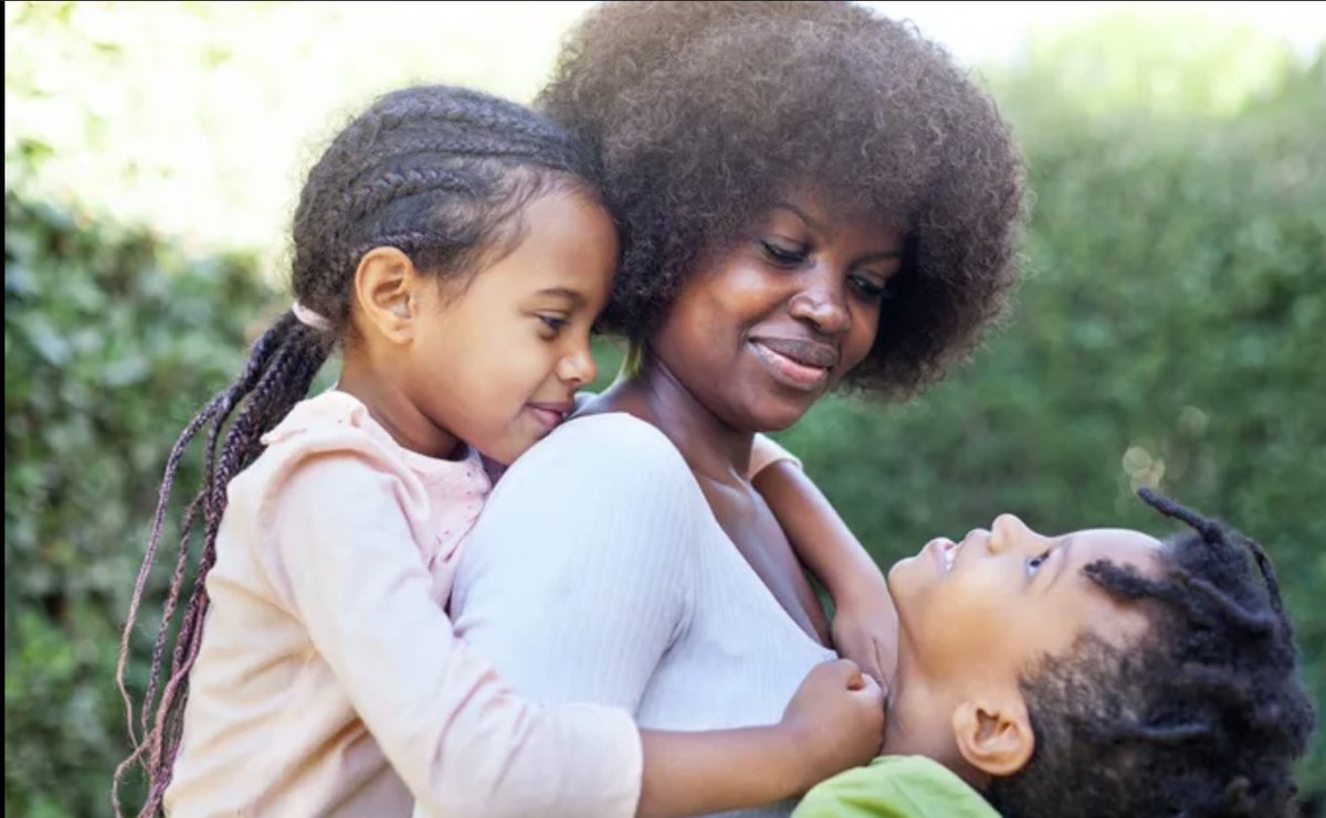 bakerkabunga's tweet photo. @SamuelAlikuhio @7BetNeftegna Because black Americans have admixture. And as for the Fro. The only people who have hair that grows away are African-descent people or negro https://t.co/cQ9FTErEHN