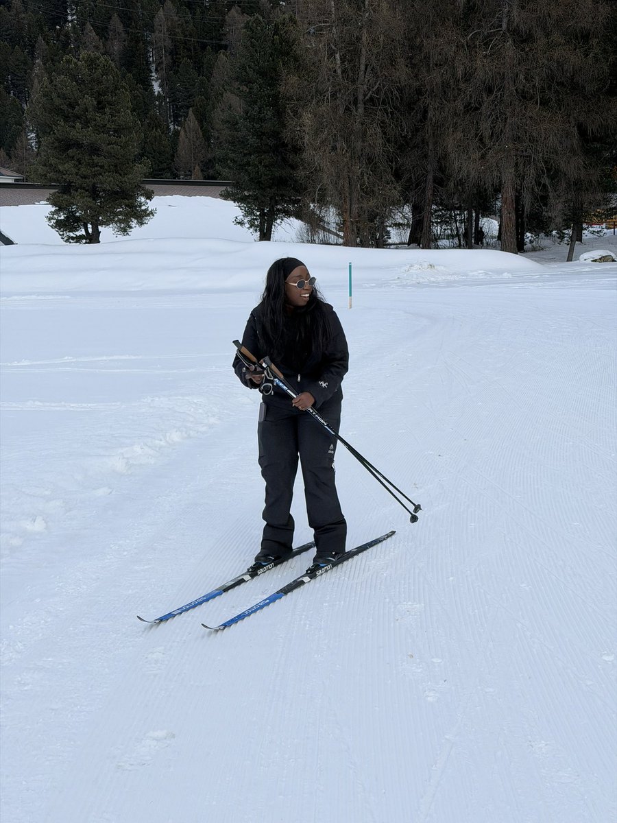 TheLanji's tweet photo. St. Moritz 🎿 https://t.co/s5dqwgGSMh