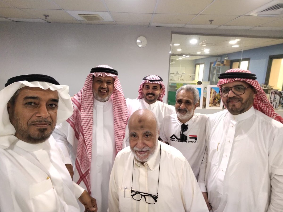 ثانوية الفلاح الأهلية بجدة tweet media