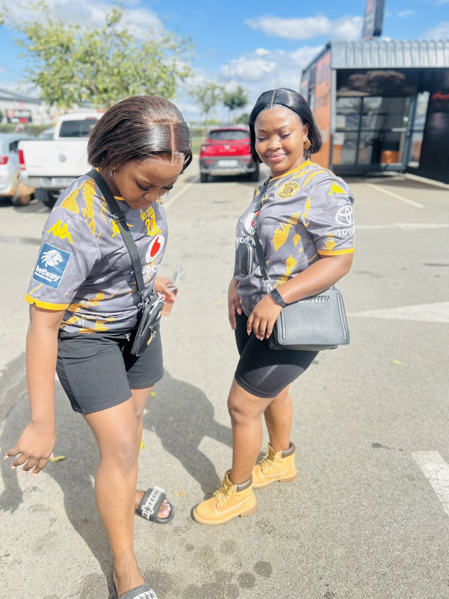 Myzuzu Khosi Lady tweet media