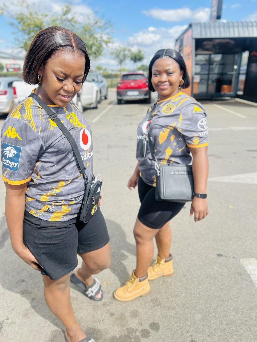 Myzuzu Khosi Lady tweet media