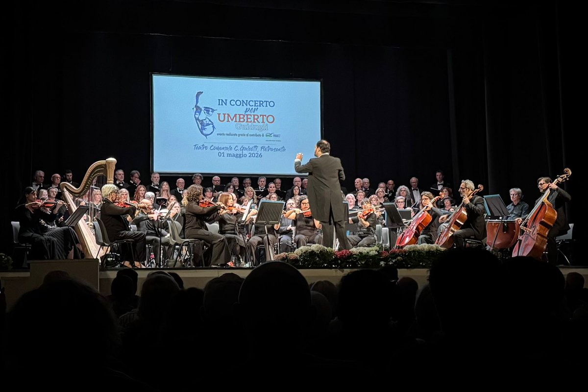 BarraliRoberto's tweet photo. M° ROBERTO BARRALI - Direttore d'Orchestra: "In Concerto per Umberto Guidugli", Teatro Comunale di Pietrasanta, 1 Maggio 2026. #robertobarrali #barraliroberto #maestro #pianist #music #musician #artist #vocalcoach #conductor #direttore #direttoredorchestra #orchestraconductor https://t.co/hAOkHjgrPQ