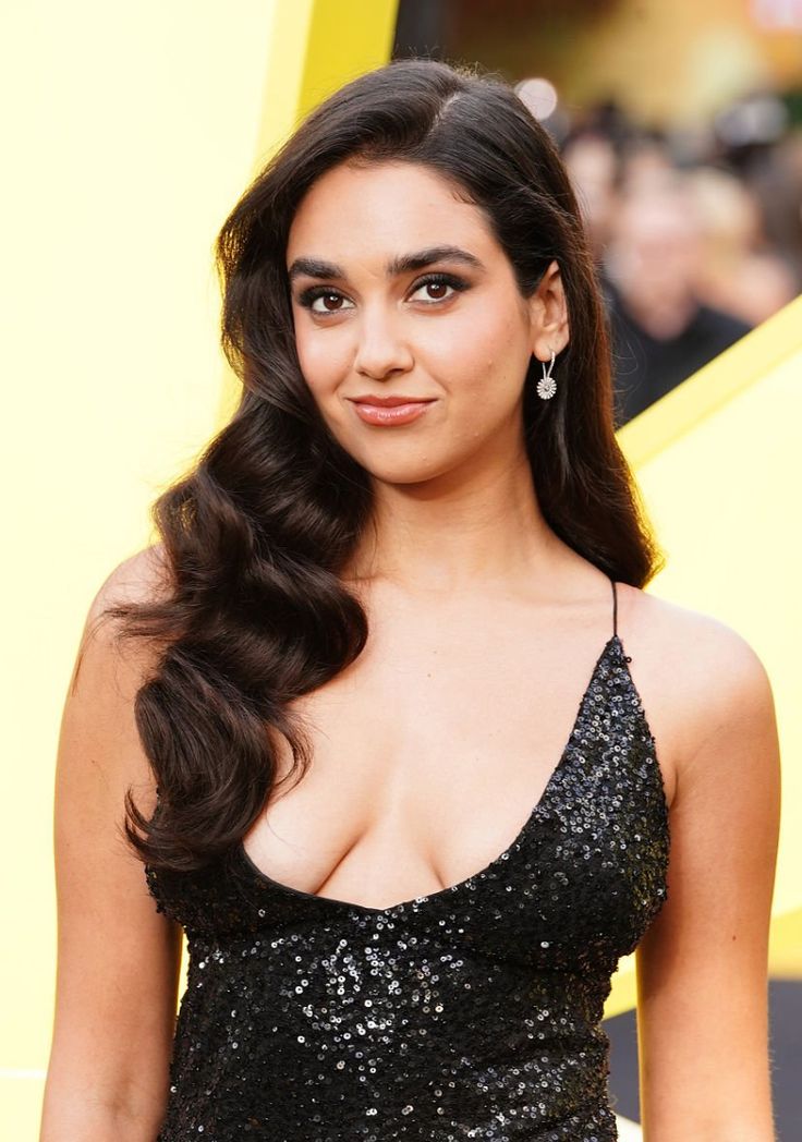 Actress World tweet media