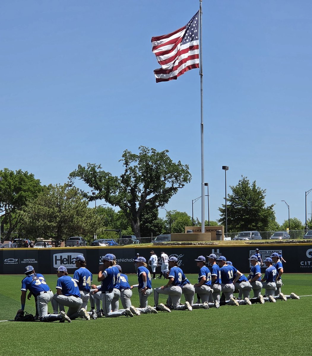 BartonSports's tweet photo. Barton Baseball coming up at 1pm vs Cloud County in Plains District Tournament

Catch @BDaughtryPxP on the call locally on 104.3FM or streaming online
#GoCougs https://t.co/gke2fLqMZb