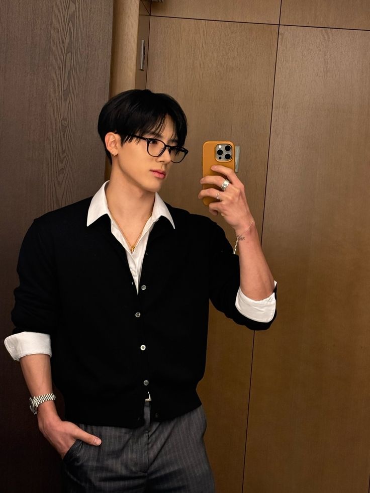 ▸ 𝙋𝙡𝙖𝙮 .ᐟ 𝘮𝘪𝘤𝘩𝘪。🐈 tweet media