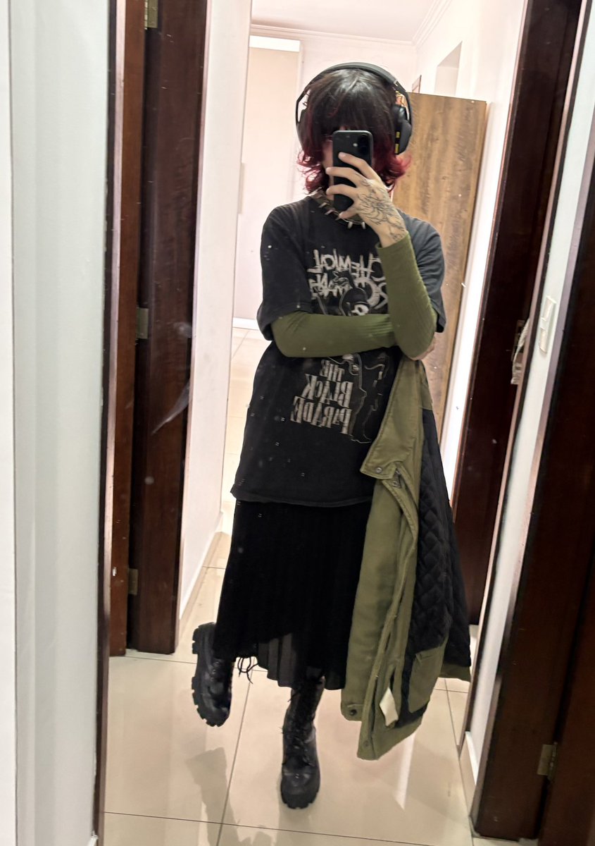 nicole niraya tweet media