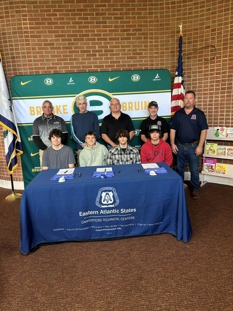 BrookeCounty's tweet photo. Big congratulations to our BHS CTE students in Carpentry &amp; Electrical who signed with their respective union representatives today! 🎉👏

Best of luck to Ryan Edgar, Masen Schulte, David McCarty, and Miles Stanley as you begin this exciting next chapter! ⚡🔨 https://t.co/Ca0VYDKVWZ