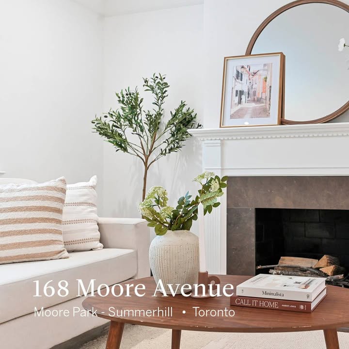 TrueLuxuryHomes's tweet photo. Modern Sophistication in Moore Park  ✨

Meticulously renovated to elevate function, comfort, and design.
https://t.co/szSwXwJlMD

#MoorePark #TorontoRealEstate #LuxuryToronto #TorontoHomes #JustListedToronto #CharacterHome #TimelessDesign #HeritageCharm  #BackyardRetreat https://t.co/5HK2uBgWc1