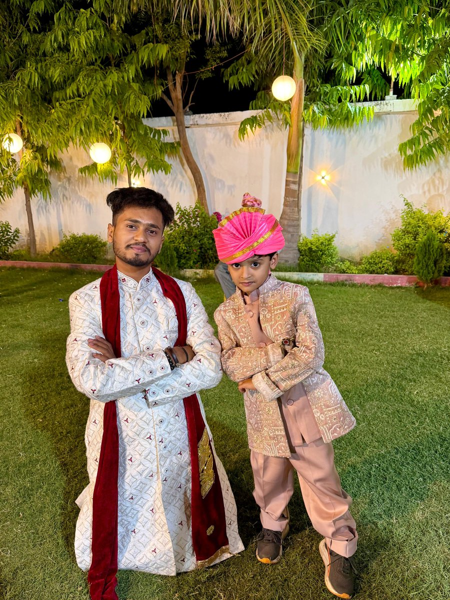 saah_rohit's tweet photo. #rohitsaah 
#india #ranchi #tourwithme https://t.co/5CvYAvrKVY
